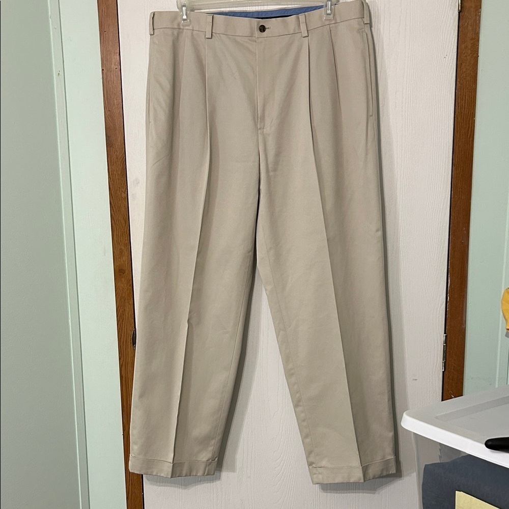 Brooks Brothers Men's Light Weight Advantage Chino Elliott Pants Size 38x30